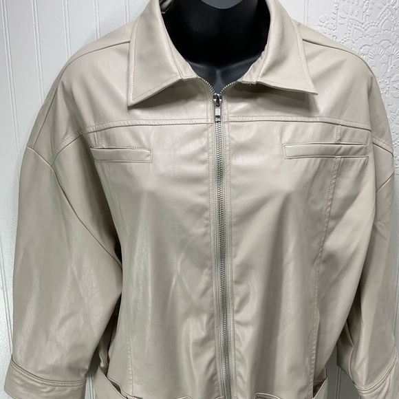 GABRIELLE UNION faux leather dress - Picture 3 of 8